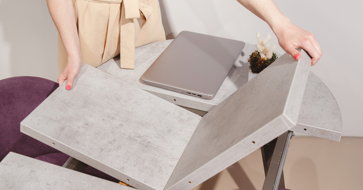 Multi-Use Furniture: Extendable Dining Table